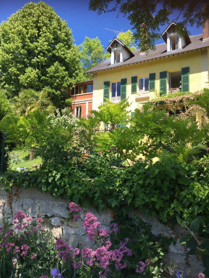 En Bord De Seine Bed & Breakfast Vetheuil Exterior photo