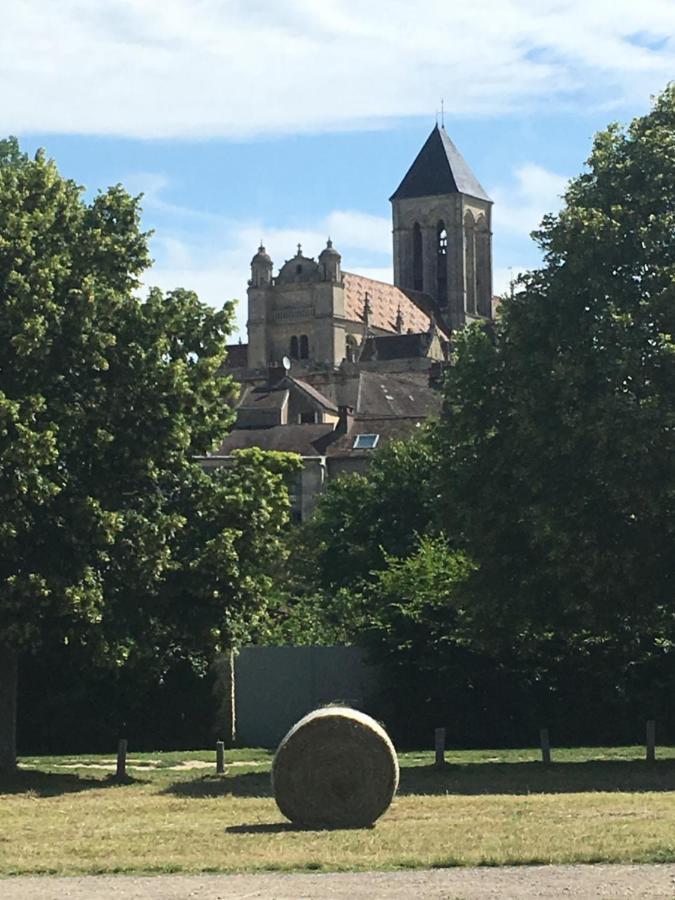 En Bord De Seine Bed & Breakfast Vetheuil Exterior photo