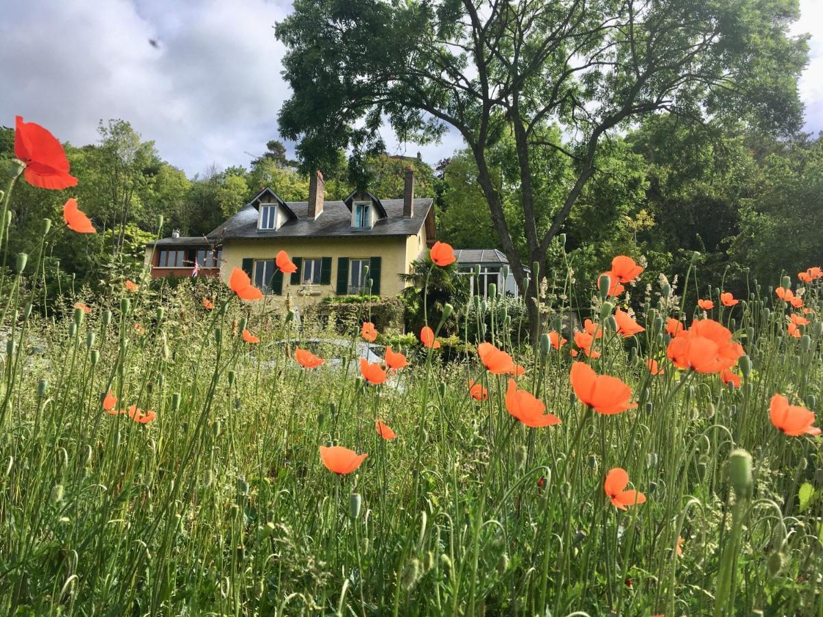 En Bord De Seine Bed & Breakfast Vetheuil Exterior photo